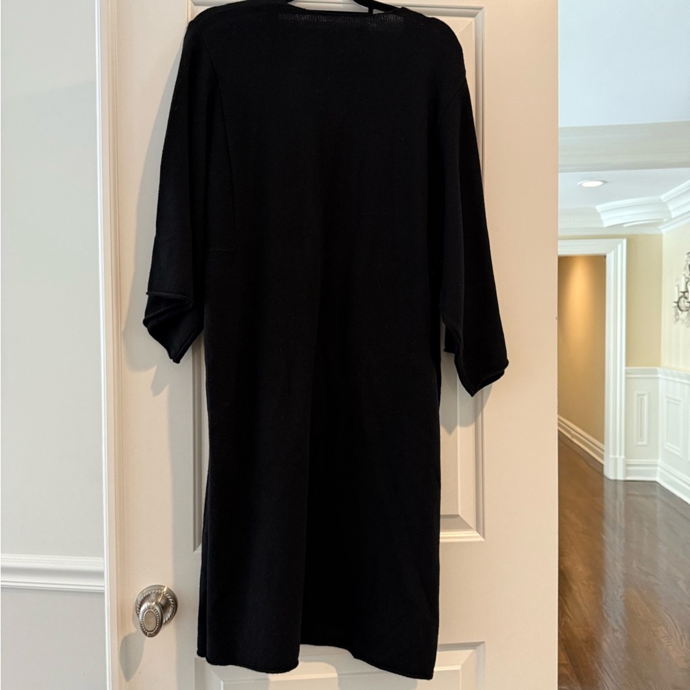 BCBG Black Boxy Tunic Top - Picture 4 of 4